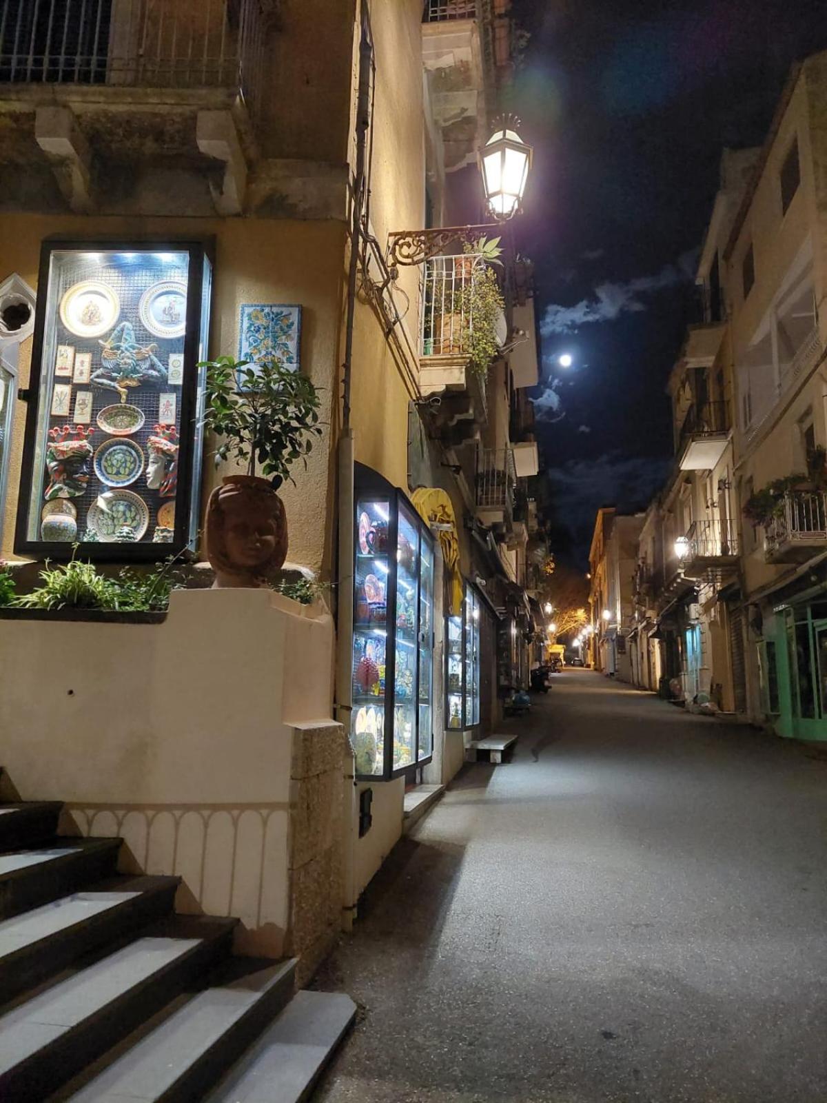 Al Teatro Antico Rooms & House Taormina Exteriör bild